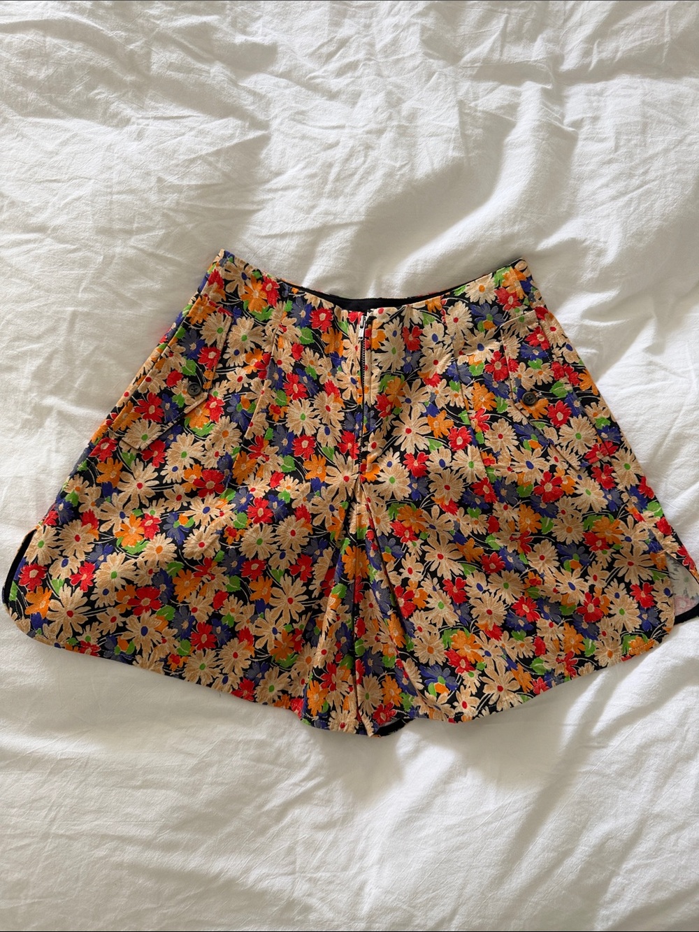 Something Navy Floral High-Waist Shorts in Black, Beige, Red & Green